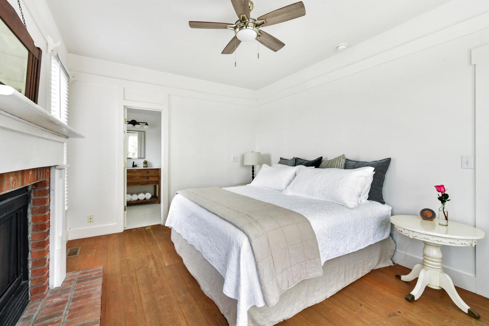 The Farmhouse Inn Buckhead 部屋 写真