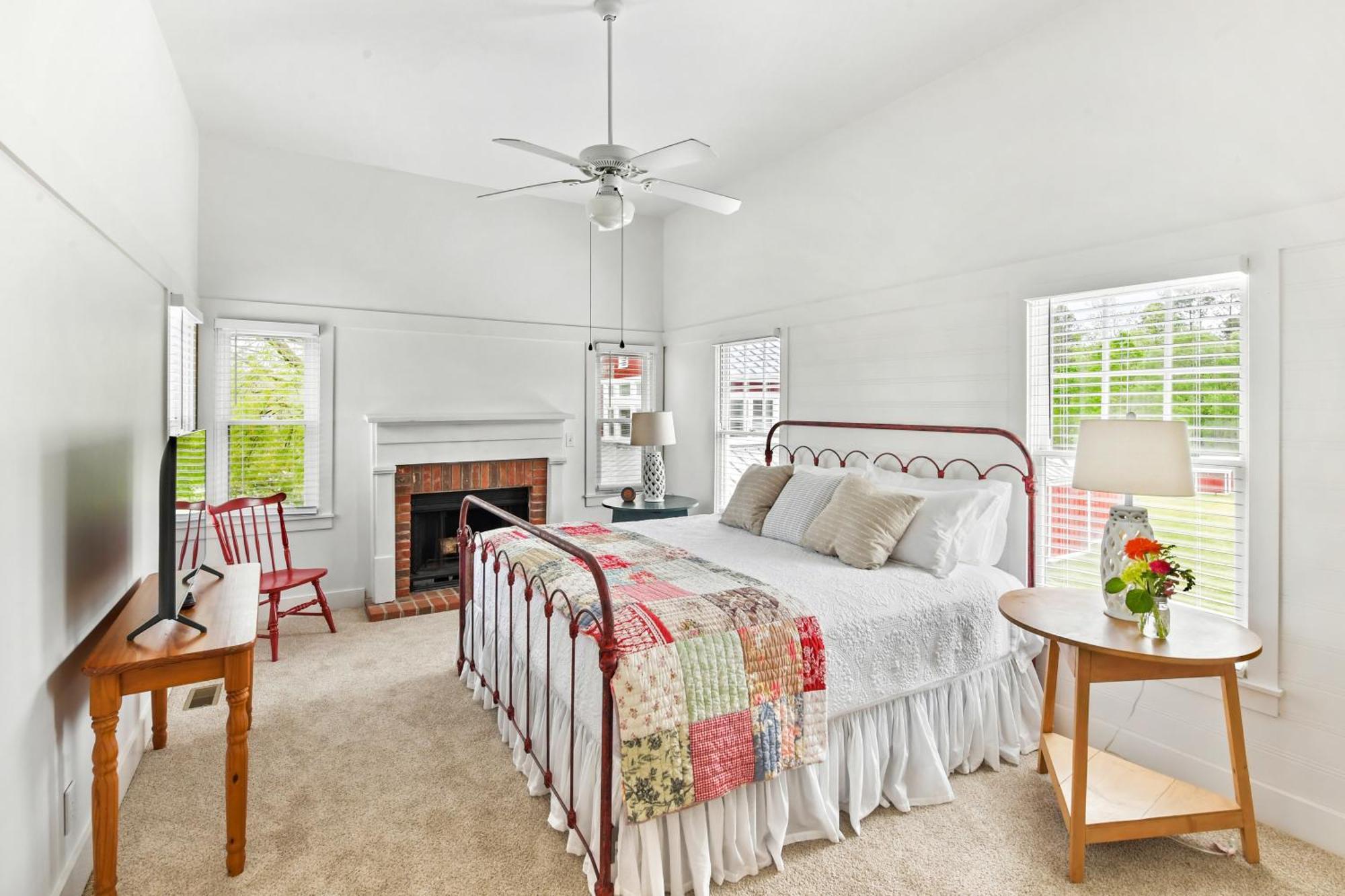 The Farmhouse Inn Buckhead 部屋 写真