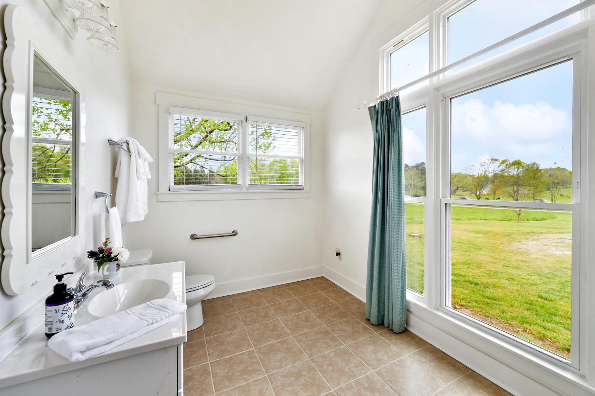 The Farmhouse Inn Buckhead 部屋 写真